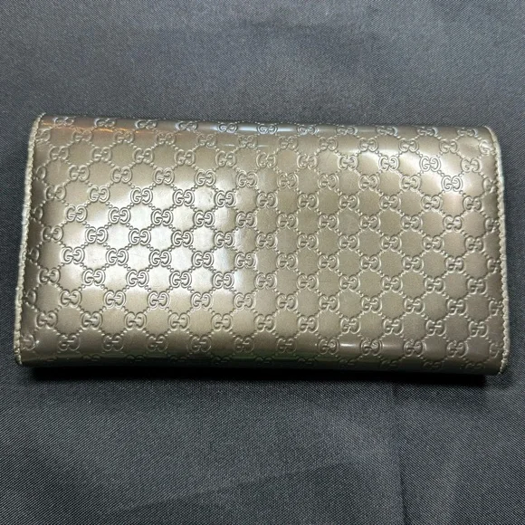 🩶GUCCI Metallic Gray Patent Microguccissima Wallet, Italy🩶 - Picture 2 of 14